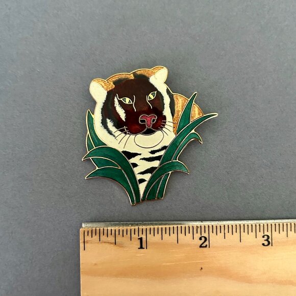 Vintage Enamel Tiger Brooch - Picture 3 of 5